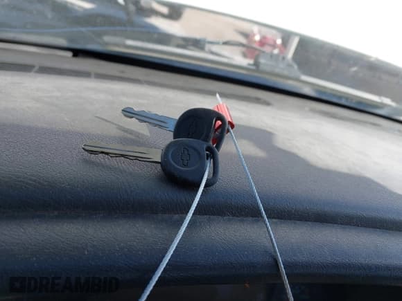 ✅ 2007 Chevrolet Silverado 1500 Work Truck • VIN: 3GCEC14V87G176647 • Lot: 43504725. Listed on IAAI with 187,694 mi. Free auction sales archive from the USA and detailed vehicle history report at DreamBid. Image 11.