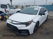 ✅ 2021 Toyota Corolla SE • VIN: 5YFS4MCE8MP077285 • Lot: 42100191. Wystawiony na IAAI z przebiegiem 80 045 mil. Bezpłatny archiwum sprzedaży aukcyjnych z USA i szczegółowy raport historii pojazdu na DreamBid. Zdjęcie 17.
