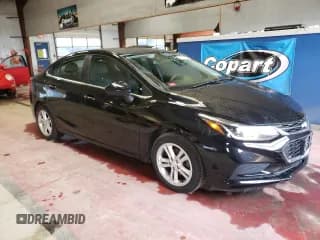 ✅ 2017 Chevrolet Cruze LT • VIN: 1G1BE5SM7H7216561 • Lot: 70978522. Listed on Copart with 53,182 mi. Free auction sales archive from the USA and detailed vehicle history report at DreamBid. Image 4.