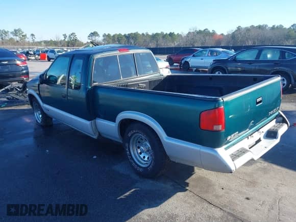 1997 Chevrolet S-10 LS с VIN 1GCCS19X3V8210789, выставлен на аукционе IAAI как лот 41760804 с пробегом 207 321 миль миль и . История ставок и продаж доступна на DreamBid. Изображение 3.