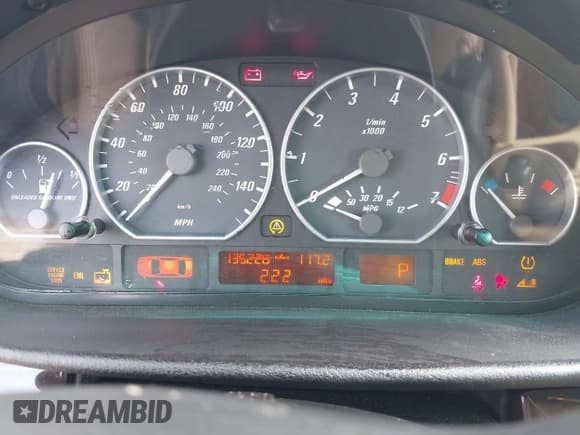 ✅ 2006 BMW 3 Series 330Ci • VIN: WBABW53426PZ39795 • Lot: 42553239. Listed on IAAI with 135,228 mi. Free auction sales archive from the USA and detailed vehicle history report at DreamBid. Image 7.