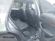 ✅ 2016 Audi Q5 Premium Plus • VIN: WA1L2AFP7GA009259 • Lot: 41622242. Wystawiony na IAAI z przebiegiem Nie podano. Bezpłatny archiwum sprzedaży aukcyjnych z USA i szczegółowy raport historii pojazdu na DreamBid. Zdjęcie 8.