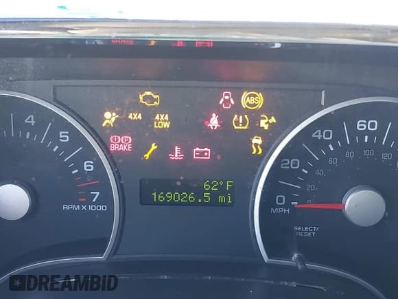 ✅ 2007 Ford Explorer XLT • VIN: 1FMEU73E57UA34265 • Lot: 43694130. Listed on IAAI with 169,026 mi. Free auction sales archive from the USA and detailed vehicle history report at DreamBid. Image 7.