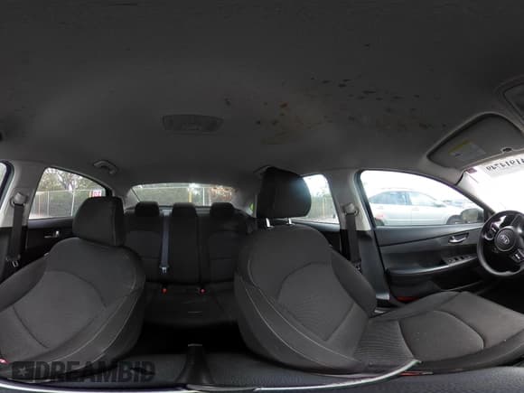 ✅ 2020 Kia Forte LXS • VIN: 3KPF24ADXLE212929 • Lot: 41914749. Wystawiony na IAAI z przebiegiem 71 787 mil. Bezpłatny archiwum sprzedaży aukcyjnych z USA i szczegółowy raport historii pojazdu na DreamBid. Zdjęcie 19.