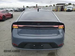 ✅ 2025 Toyota Prius SE • VIN: JTDACACU9S3051448 • Лот: 81886335. Опубликован ранее на Copart с пробегом 9 064 миль. Бесплатный доступ к архиву аукционных продаж из США и подробный отчёт об истории автомобиля на DreamBid. Изображение 6.