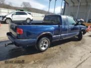 ✅ 2001 Chevrolet S-10 LS • VIN: 1GCCS19W618164778 • Лот: 47121435. Опубликован ранее на Copart с пробегом 309 850 миль. Бесплатный доступ к архиву аукционных продаж из США и подробный отчёт об истории автомобиля на DreamBid. Изображение 3.