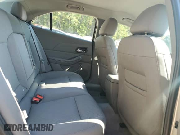 2015 Chevrolet Malibu LS z VIN 1G11A5SL4FF129296, wystawiony jako Copart lot #81592725 z przebiegiem 85 514 mil mil oraz Szkoda całkowita • Salvage title. Historia ofert i sprzedaży dostępna na DreamBid. Obrazek 10.