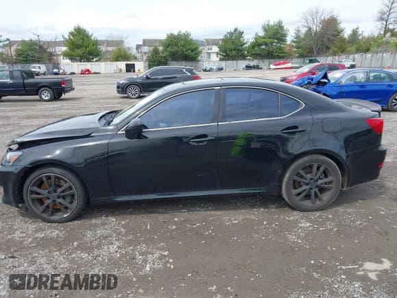 ✅ 2006 Lexus IS 350 • VIN: JTHBE262X62003000 • Лот: 41961539. Опубликован ранее на IAAI с пробегом 147 451 миль. Бесплатный доступ к архиву аукционных продаж из США и подробный отчёт об истории автомобиля на DreamBid. Изображение 14.