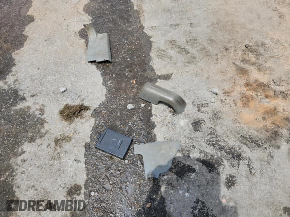 ✅ 2005 Ford F-150 XL • VIN: 1FTPF12575NB86948 • Лот: 65038965. Опубликован ранее на Copart с пробегом 237 277 миль. Бесплатный доступ к архиву аукционных продаж из США и подробный отчёт об истории автомобиля на DreamBid. Изображение 13.