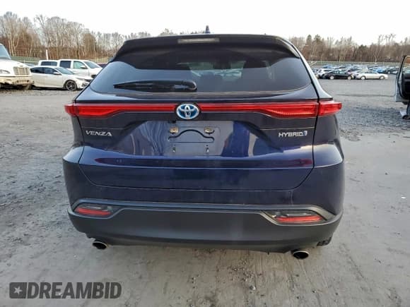 ✅ 2022 Toyota Venza XLE • VIN: JTEAAAAH9NJ111350 • Lot: 94453955. Wystawiony na Copart z przebiegiem 34 339 mil. Bezpłatny archiwum sprzedaży aukcyjnych z USA i szczegółowy raport historii pojazdu na DreamBid. Zdjęcie 6.