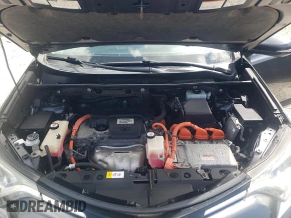 ✅ 2017 Toyota RAV4 XLE • VIN: JTMRJREV2HD103129 • Lot: 55230405. Listed on Copart with 108,908 mi. Free auction sales archive from the USA and detailed vehicle history report at DreamBid. Image 12.