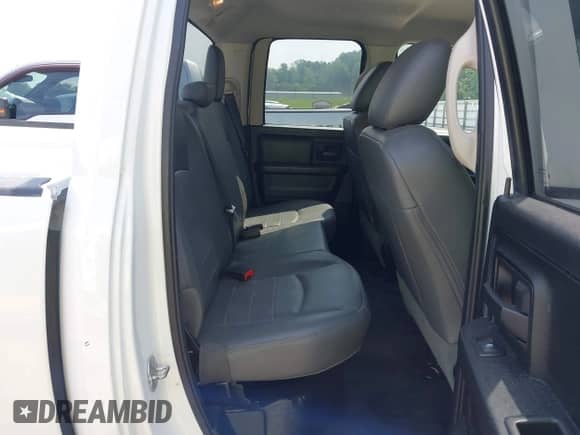 2016 Ram 1500 Express with VIN 1C6RR7FG3GS352277, listed as a IAAI auction lot 42119168 with 140,449 mi miles and . Bid and sale history available at DreamBid. Image 8.