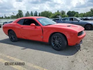 ✅ 2019 Dodge Challenger SXT • VIN: 2C3CDZGG4KH522173 • Lot: 65908284. Wystawiony na Copart z przebiegiem 95 134 mil. Bezpłatny archiwum sprzedaży aukcyjnych z USA i szczegółowy raport historii pojazdu na DreamBid. Zdjęcie 4.