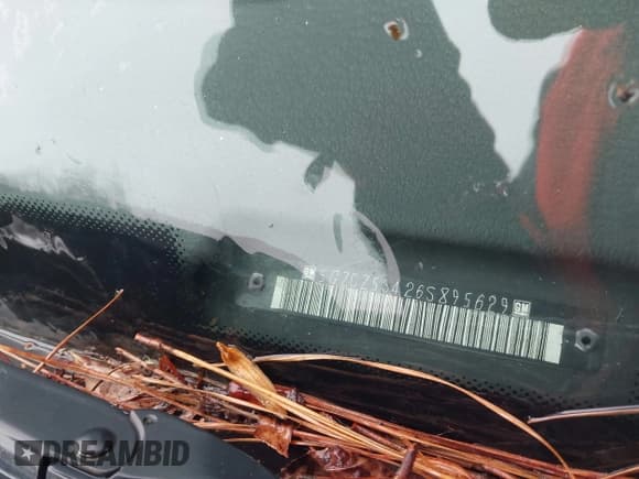 ✅ 2006 Saturn VUE • VIN: 5GZCZ53426S895629 • Lot: 41567279. Wystawiony na IAAI z przebiegiem 157 126 mil. Bezpłatny archiwum sprzedaży aukcyjnych z USA i szczegółowy raport historii pojazdu na DreamBid. Zdjęcie 9.