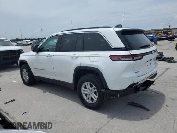 2025 Jeep Grand Cherokee Altitude X with VIN 1C4RJGAGXSC281508, listed as a Copart auction lot 64841415 with 2,231 mi miles and Salvage title. Bid and sale history available at DreamBid. Image 2.