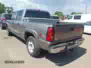 2006 Chevrolet Silverado 1500 LT1 z VIN 2GCEK13Z961269076, wystawiony jako IAAI lot #42697230 z przebiegiem 283 980 mil mil oraz . Historia ofert i sprzedaży dostępna na DreamBid. Obrazek 3.