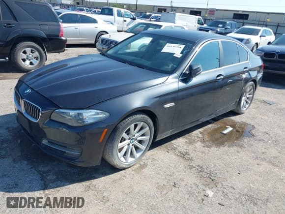 ✅ 2014 BMW 5 Series 535i • VIN: WBA5B1C59ED484180 • Lot: 43129258. Listed on IAAI with 160,801 mi. Free auction sales archive from the USA and detailed vehicle history report at DreamBid. Image 17.