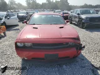 ✅ 2011 Dodge Challenger R/T • VIN: 2B3CJ5DT3BH571221 • Lot: 70871904. Wystawiony na Copart z przebiegiem 106 002 mil. Bezpłatny archiwum sprzedaży aukcyjnych z USA i szczegółowy raport historii pojazdu na DreamBid. Zdjęcie 5.