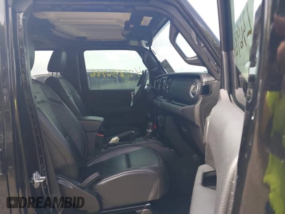 ✅ 2022 Jeep Wrangler Unlimited Sahara • VIN: 1C4HJXEG6NW195167 • Lot: 42236986. Listed on IAAI with 41,023 mi. Free auction sales archive from the USA and detailed vehicle history report at DreamBid. Image 5.