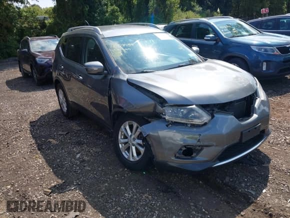 ✅ 2015 Nissan Rogue S • VIN: KNMAT2MV1FP553267 • Lot: 43178435. Wystawiony na IAAI z przebiegiem 56 566 mil. Bezpłatny archiwum sprzedaży aukcyjnych z USA i szczegółowy raport historii pojazdu na DreamBid. Zdjęcie 13.