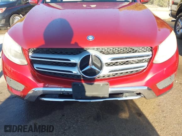 ✅ 2016 Mercedes-Benz GLC 300 • VIN: WDC0G4JB1GF006653 • Lot: 43596511. Listed on IAAI with 160,746 mi. Free auction sales archive from the USA and detailed vehicle history report at DreamBid. Image 6.