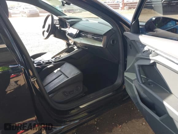 ✅ 2022 Audi A3 Premium • VIN: WAUGUDGYXNA088012 • Lot: 42030863. Listed on IAAI with 34,752 mi. Free auction sales archive from the USA and detailed vehicle history report at DreamBid. Image 5.