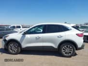 ✅ 2022 Ford Escape SE • VIN: 1FMCU9G69NUA60967 • Lot: 42255666. Listed on IAAI with 190,573 mi. Free auction sales archive from the USA and detailed vehicle history report at DreamBid. Image 14.