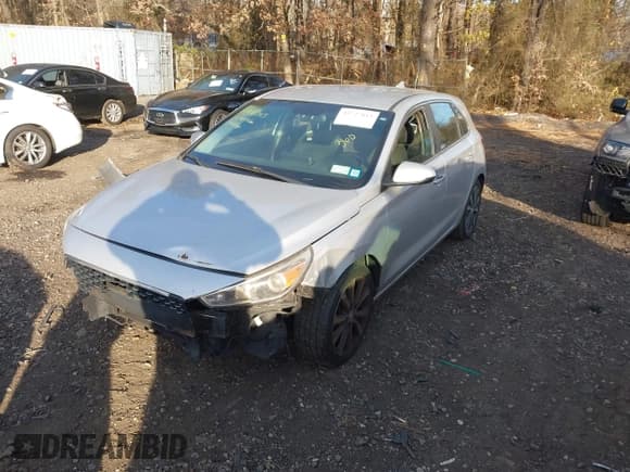 ✅ 2018 Hyundai Elantra • VIN: KMHH35LE5JU078875 • Lot: 43727813. Listed on IAAI with 219,081 mi. Free auction sales archive from the USA and detailed vehicle history report at DreamBid. Image 2.