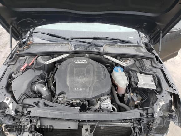 ✅ 2018 Audi A4 • VIN: WAUMMAF43JN000419 • Lot: 45002993. Wystawiony na Copart z przebiegiem 19 852 mil. Bezpłatny archiwum sprzedaży aukcyjnych z USA i szczegółowy raport historii pojazdu na DreamBid. Zdjęcie 11.