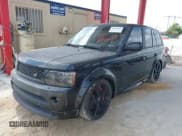 ✅ 2013 Land Rover Range Rover Sport SC • VIN: SALSH2E40DA799828 • Lot: 42146561. Listed on IAAI with 163,740 mi. Free auction sales archive from the USA and detailed vehicle history report at DreamBid. Image 17.