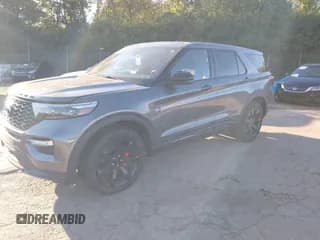 ✅ 2022 Ford Explorer ST • VIN: 1FM5K8GC3NGB89817 • Lot: 43407068. Wystawiony na IAAI z przebiegiem 31 549 mil. Bezpłatny archiwum sprzedaży aukcyjnych z USA i szczegółowy raport historii pojazdu na DreamBid. Zdjęcie 2.