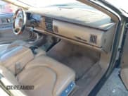 ✅ 1996 Buick Roadmaster • VIN: 1G4BT52P2TR409460 • Lot: 41628547. Wystawiony na IAAI z przebiegiem 114 438 mil. Bezpłatny archiwum sprzedaży aukcyjnych z USA i szczegółowy raport historii pojazdu na DreamBid. Zdjęcie 5.