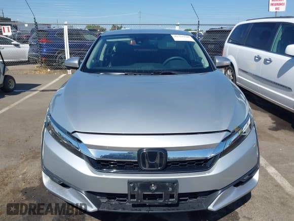 ✅ 2020 Honda Clarity • VIN: JHMZC5F17LC002213 • Lot: 42321140. Wystawiony na IAAI z przebiegiem 51 238 mil. Bezpłatny archiwum sprzedaży aukcyjnych z USA i szczegółowy raport historii pojazdu na DreamBid. Zdjęcie 13.