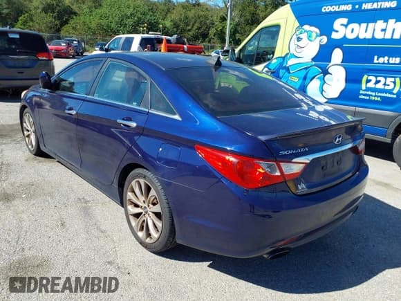 ✅ 2012 Hyundai Sonata SE • VIN: 5NPEC4AB1CH441227 • Lot: 43565069. Wystawiony na IAAI z przebiegiem 180 719 mil. Bezpłatny archiwum sprzedaży aukcyjnych z USA i szczegółowy raport historii pojazdu na DreamBid. Zdjęcie 3.