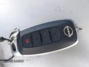 ✅ 2024 Nissan Sentra SV • VIN: 3N1AB8CV1RY253306 • Lot: 43015280. Wystawiony na IAAI z przebiegiem 40 891 mil. Bezpłatny archiwum sprzedaży aukcyjnych z USA i szczegółowy raport historii pojazdu na DreamBid. Zdjęcie 11.