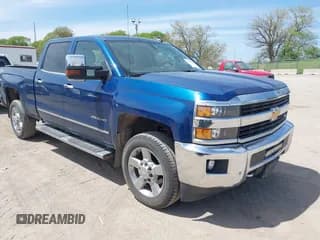 ✅ 2015 Chevrolet Silverado 2500HD LTZ • VIN: 1GC1KWEGXFF546057 • Лот: 42183814. Опубликован ранее на IAAI с пробегом 183 245 миль. Бесплатный доступ к архиву аукционных продаж из США и подробный отчёт об истории автомобиля на DreamBid. Изображение 1.