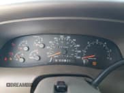 ✅ 2000 Ford Excursion Limited • VIN: 1FMNU42S3YEC00543 • Лот: 75047064. Опубликован ранее на Copart с пробегом 257 298 миль. Бесплатный доступ к архиву аукционных продаж из США и подробный отчёт об истории автомобиля на DreamBid. Изображение 9.