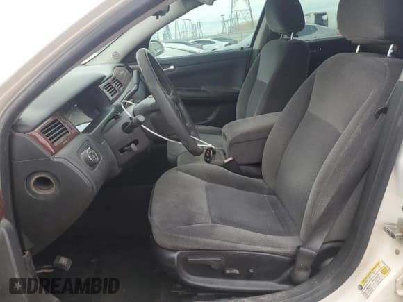 ✅ 2006 Chevrolet Impala LS • VIN: 2G1WB58K669157630 • Lot: 80778025. Listed on Copart with 171,148 mi. Free auction sales archive from the USA and detailed vehicle history report at DreamBid. Image 7.