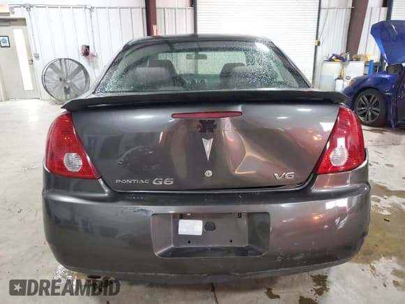 ✅ 2006 Pontiac G6 6-Cyl • VIN: 1G2ZG558264193076 • Lot: 89498015. Listed on Copart with 147,979 mi. Free auction sales archive from the USA and detailed vehicle history report at DreamBid. Image 6.