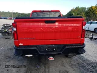 ✅ 2020 Chevrolet Silverado 1500 LT Trail Boss • VIN: 1GCPYFED8LZ351325 • Lot: 70492043. Wystawiony na Copart z przebiegiem 36 451 mil. Bezpłatny archiwum sprzedaży aukcyjnych z USA i szczegółowy raport historii pojazdu na DreamBid. Zdjęcie 6.