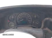 ✅ 2005 GMC Savana Cargo • VIN: 1GTGG25V351261702 • Lot: 41753480. Wystawiony na IAAI z przebiegiem 358 523 mil. Bezpłatny archiwum sprzedaży aukcyjnych z USA i szczegółowy raport historii pojazdu na DreamBid. Zdjęcie 7.