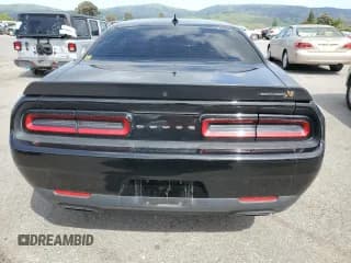 ✅ 2022 Dodge Challenger R/T Scat Pack Widebody • VIN: 2C3CDZFJ0NH218792 • Lot: 48338524. Wystawiony na Copart z przebiegiem 10 651 mil. Bezpłatny archiwum sprzedaży aukcyjnych z USA i szczegółowy raport historii pojazdu na DreamBid. Zdjęcie 6.