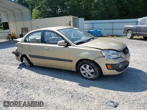 ✅ 2009 Kia Rio LX • VIN: KNADE223996521831 • Lot: 69126284. Wystawiony na Copart z przebiegiem 183 796 mil. Bezpłatny archiwum sprzedaży aukcyjnych z USA i szczegółowy raport historii pojazdu na DreamBid. Zdjęcie 11.