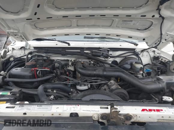 ✅ 1994 Ford F-250 • VIN: 1FTHX25G5RKB09457 • Lot: 43808411. Wystawiony na IAAI z przebiegiem 138 039 mil. Bezpłatny archiwum sprzedaży aukcyjnych z USA i szczegółowy raport historii pojazdu na DreamBid. Zdjęcie 10.