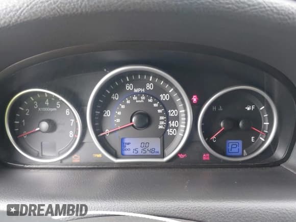 ✅ 2008 Hyundai Veracruz GLS • VIN: KM8NU13C48U040555 • Lot: 42557835. Listed on IAAI with 151,548 mi. Free auction sales archive from the USA and detailed vehicle history report at DreamBid. Image 7.