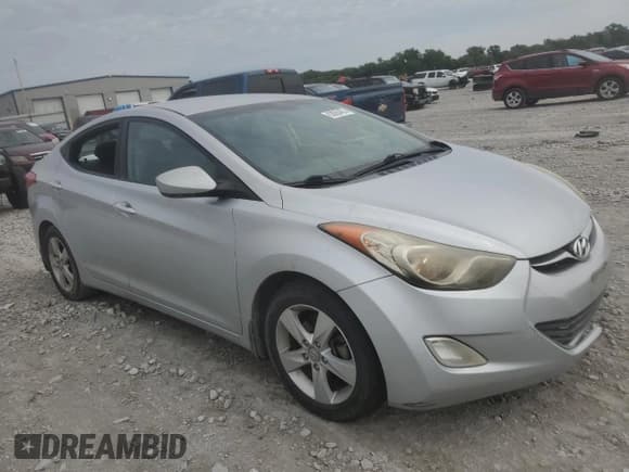 ✅ 2013 Hyundai Elantra GLS • VIN: 5NPDH4AE1DH401917 • Lot: 63060485. Listed on Copart with 176,722 mi. Free auction sales archive from the USA and detailed vehicle history report at DreamBid. Image 4.