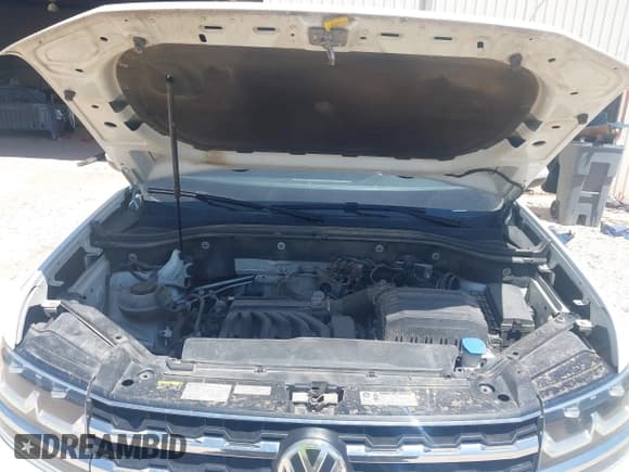 ✅ 2019 Volkswagen Atlas SE • VIN: 1V2WR2CAXKC541282 • Lot: 42522989. Wystawiony na IAAI z przebiegiem 119 422 mil. Bezpłatny archiwum sprzedaży aukcyjnych z USA i szczegółowy raport historii pojazdu na DreamBid. Zdjęcie 10.