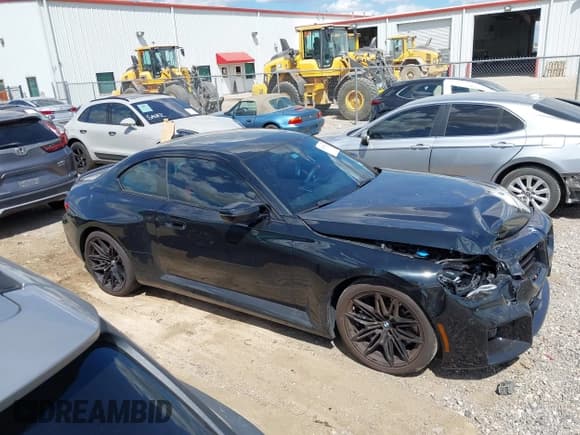 ✅ 2025 BMW M2 • VIN: 3MF23DM07S8E91884 • Lot: 43295129. Wystawiony na IAAI z przebiegiem 4 776 mil. Bezpłatny archiwum sprzedaży aukcyjnych z USA i szczegółowy raport historii pojazdu na DreamBid. Zdjęcie 13.