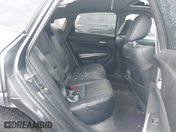 ✅ 2013 Honda Crosstour EX-L • VIN: 5J6TF1H53DL003653 • Lot: 42375998. Wystawiony na IAAI z przebiegiem 99 955 mil. Bezpłatny archiwum sprzedaży aukcyjnych z USA i szczegółowy raport historii pojazdu na DreamBid. Zdjęcie 8.