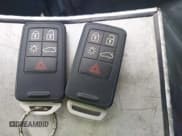 ✅ 2016 Volvo XC60 T5 Drive-E Premier • VIN: YV440MDK3G2794251 • Lot: 43503583. Wystawiony na IAAI z przebiegiem 121 878 mil. Bezpłatny archiwum sprzedaży aukcyjnych z USA i szczegółowy raport historii pojazdu na DreamBid. Zdjęcie 11.